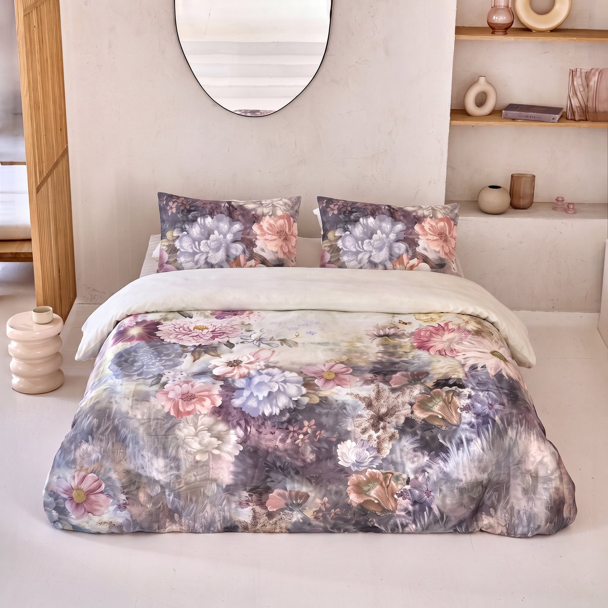Dreamers Den Dekbedovertrek Valentina 140x200/260 cm – 100% Katoensatijn 220 TC – Bloemen – Inclusief Kussensloop beige
