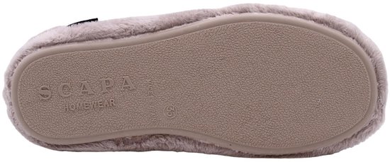 Semelle d'une pantoufle rose clair portant l'inscription 'SCAPA HOMEWEAR', 'MADE IN SPAIN' et la taille '36'.