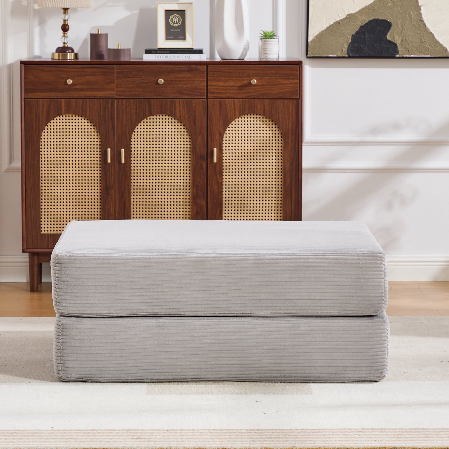 MEUNIQ Corduroy fauteuil in lichtgrijs, 112 x 95 x 67 cm, met metalen frame, dikke schuimvulling, armleuning met zijvak en bijpassend kussen
