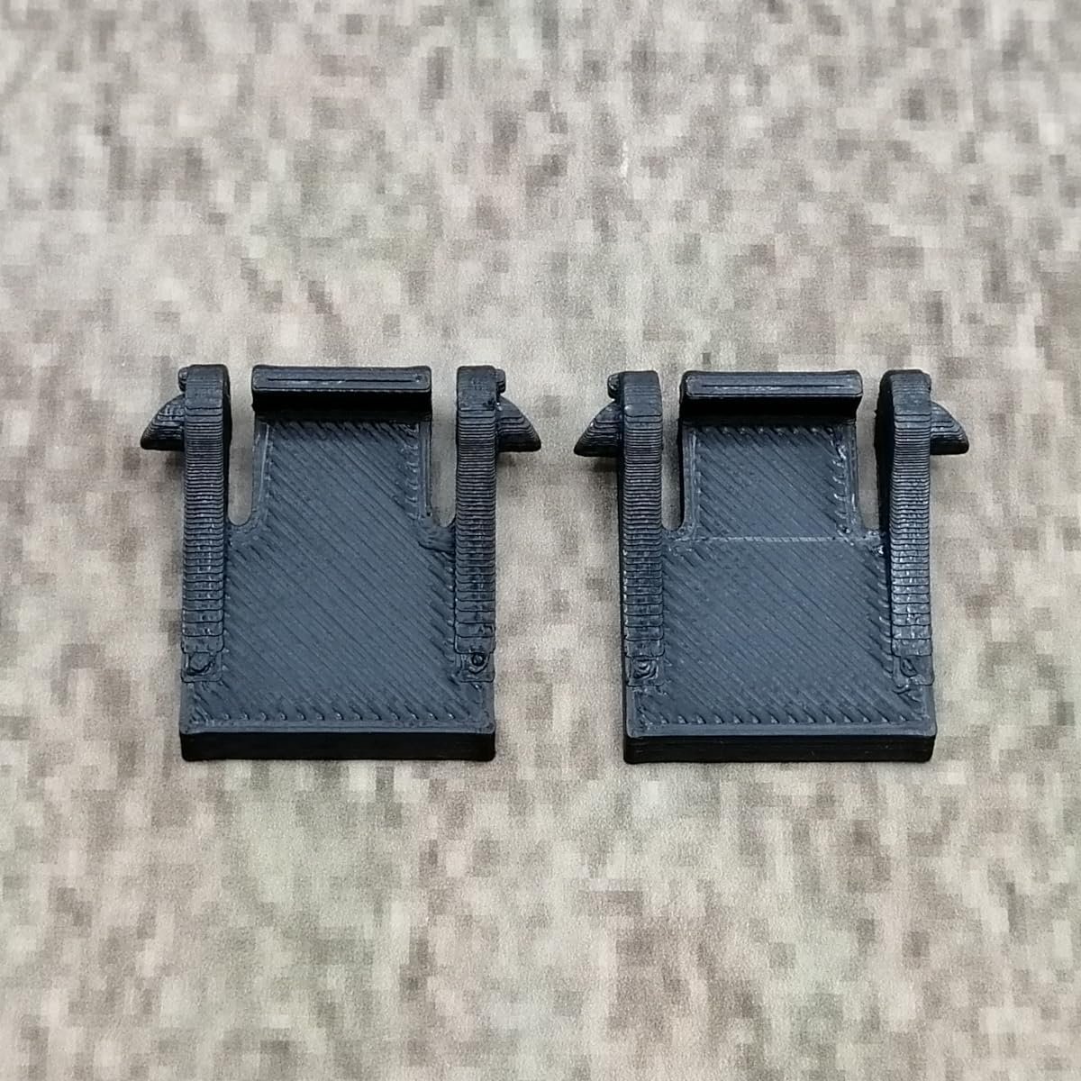 1 paar (2 stuks) vervangende toetsenbordpoten, zwart, compatibel met Razer Ornata Chroma toetsenbord, reserveonderdeel toetsenbordstandaard voeten keyboard
