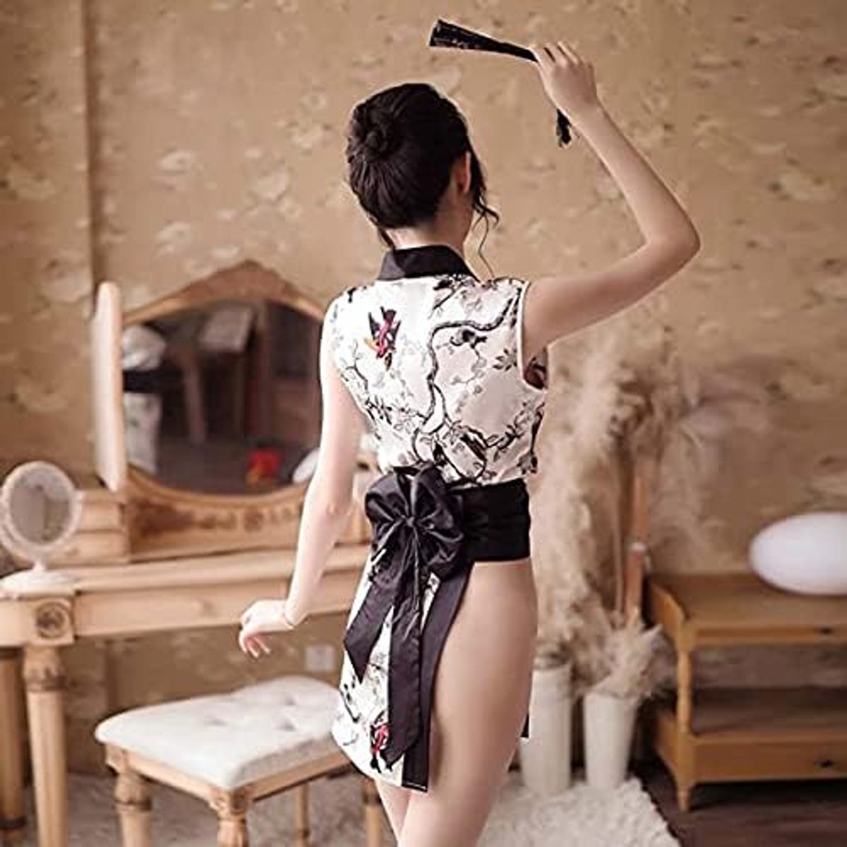 Japanse kimono voor dames, met G-string, riem, schuine V-hals, vogel en bloemen, zijden vlek, losse korte badjas nachthemden