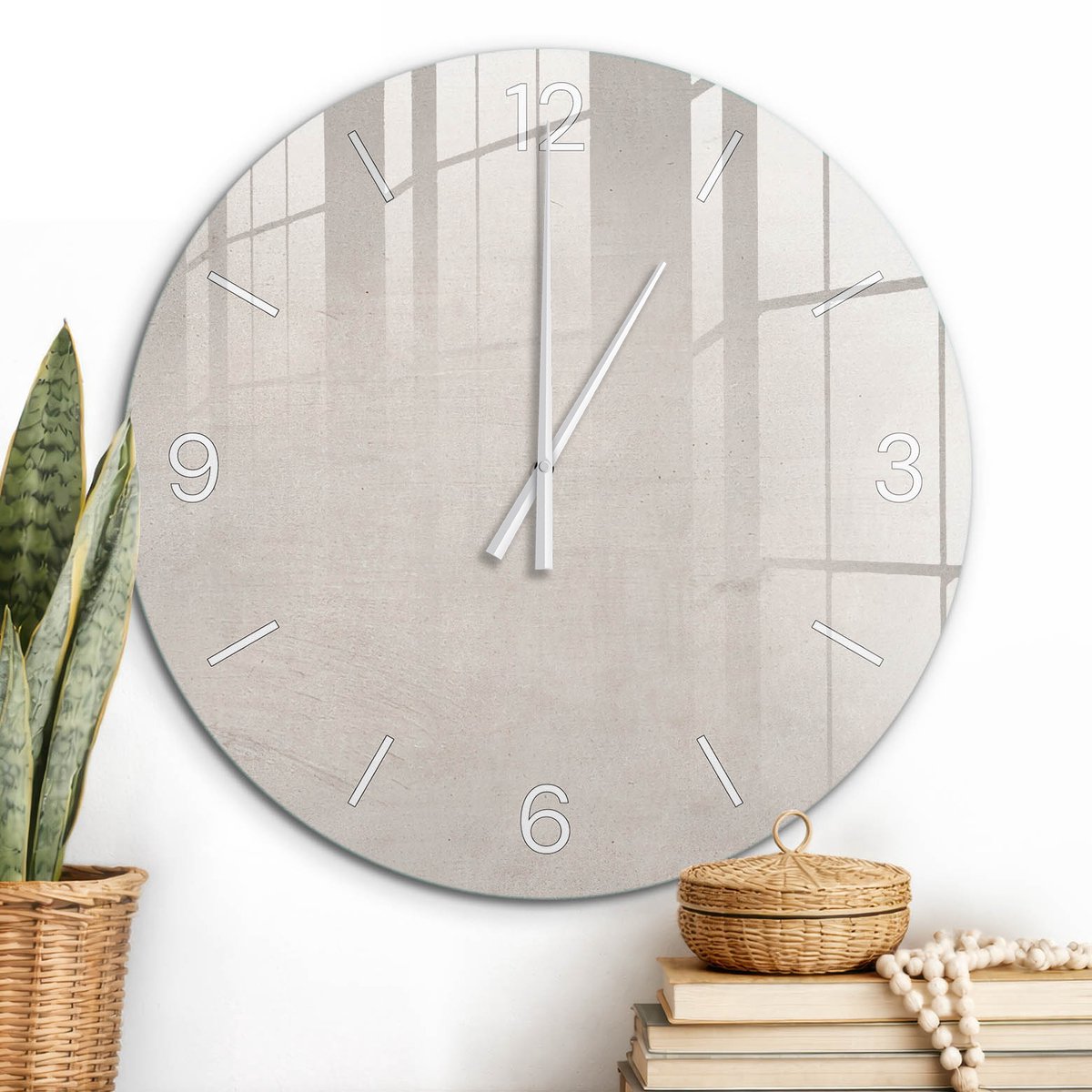 ArtPrintCave Beige Glazen Klok - Wandklok 60 cm - Muurklok Rond - Subtiele Textuur Unieke Klok - Achtergronden En Patronen Stille Wandklok - Witte Klokwijzers