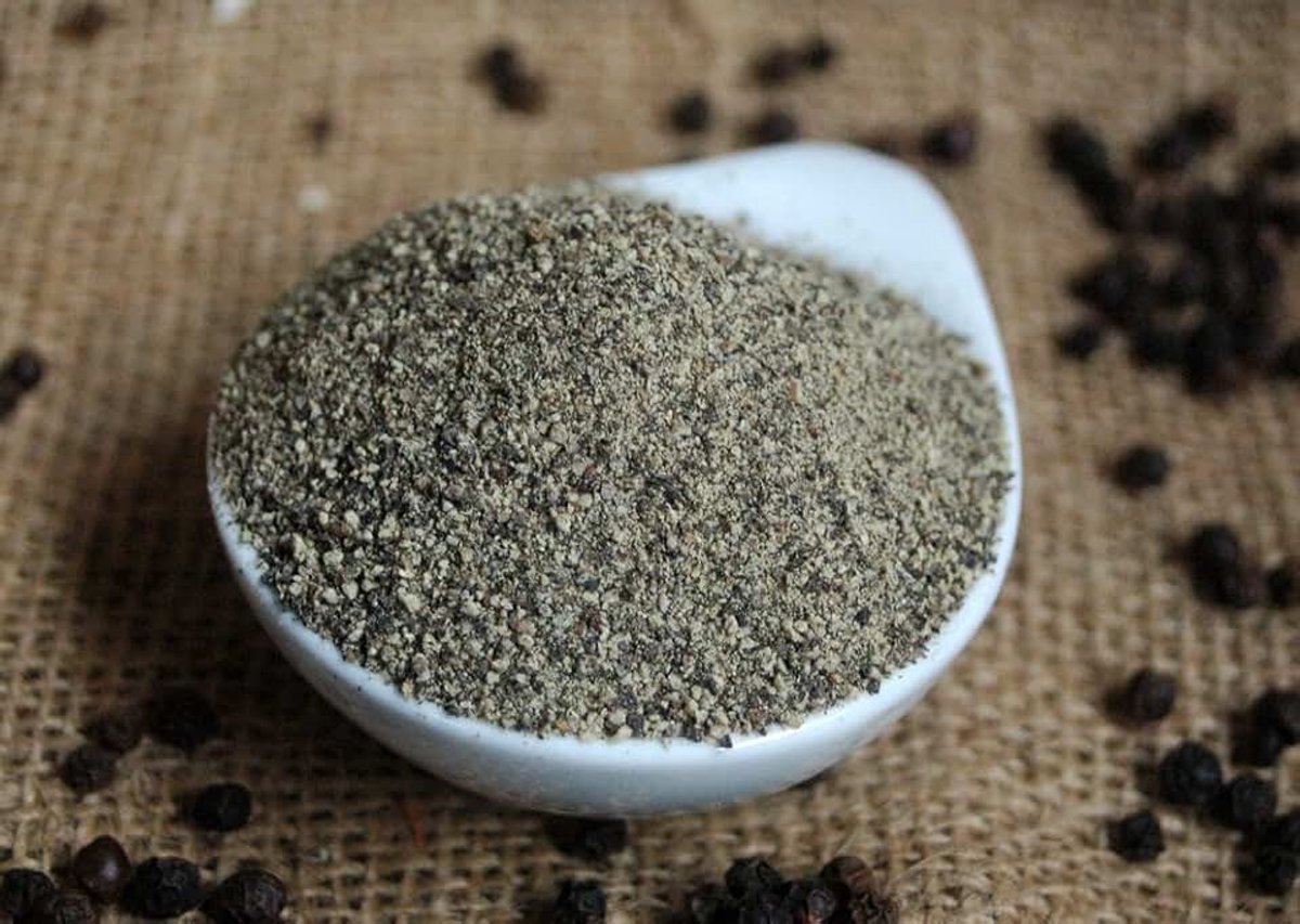 Peper zwart gemalen – zak, per stuk verpakt (1 x 500 g)