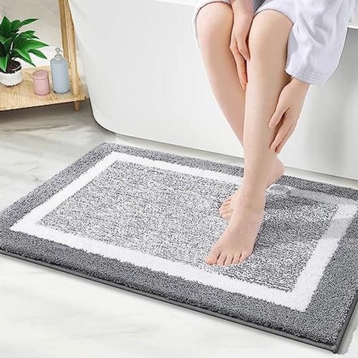 Antislip Microvezel Badmatten - Zachte en Absorberende Vloermatten voor Badkamer - Machinewasbaar en Sneldrogend - 50 x 75 cm