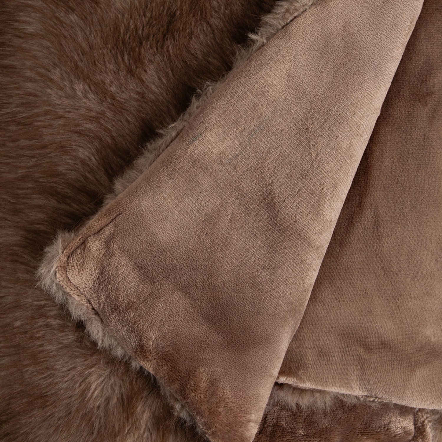 Homla Blanket - MISTRA - fluffy faux fur with long pile - 150x200cm - 782930