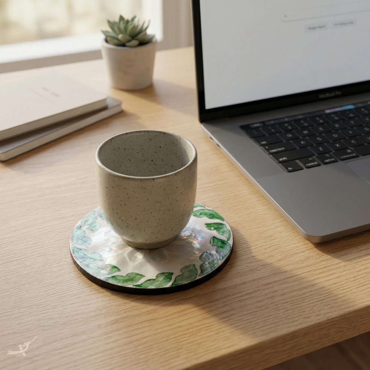 Dailygoods - Set van 6 Parelmoeren Onderzetters - Handgemaakt met Opbergdoos en Bloemenmotief
