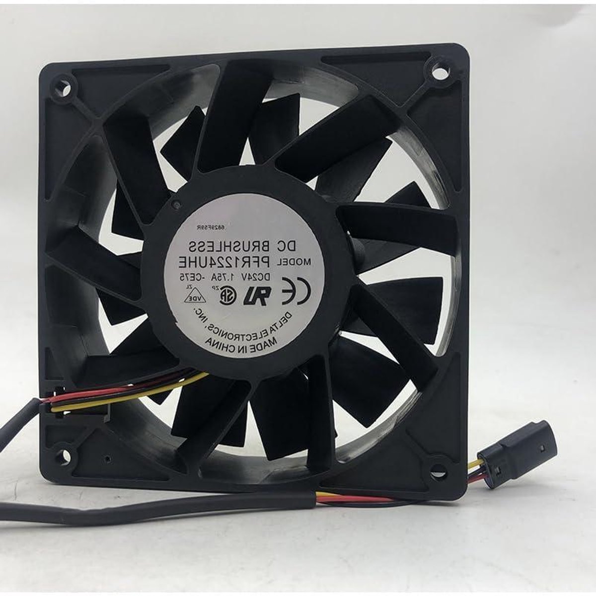 Inverter Ventilator - Computer Fan - Koeling Componenten - Dubbel Bal Lager - 120x120x38mm - Zwart