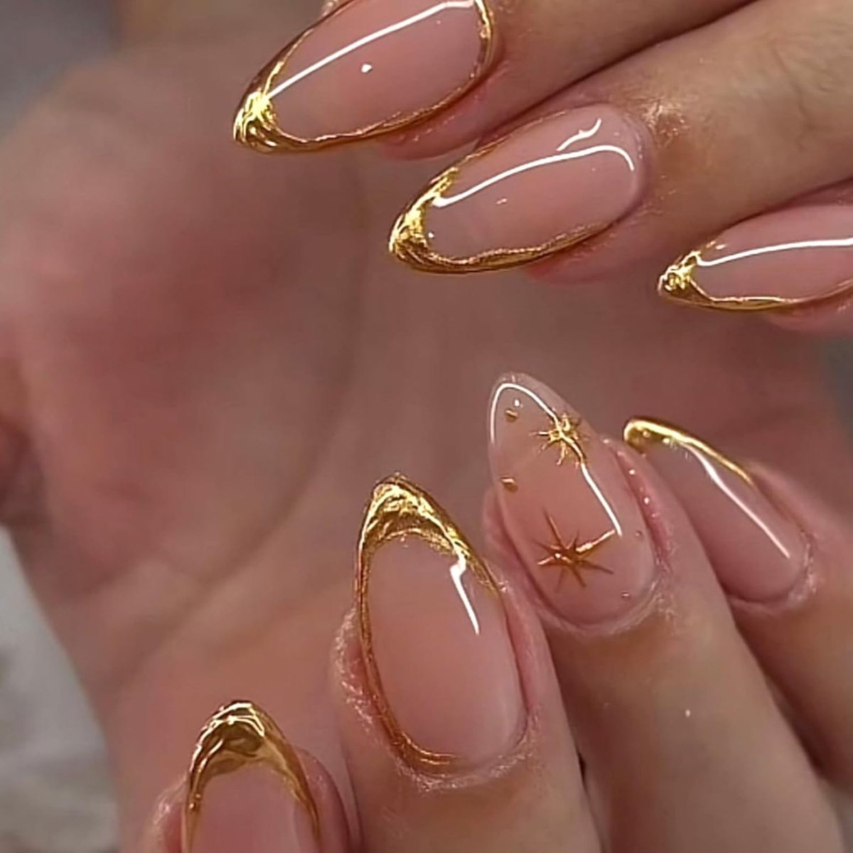 24 stuks kunstnagels, amandel, kort, nude roze, om op te plakken, 3D goud, natuurlijke acryl kunstnagels, elegante ster, volledige cover, vingernagels, ballerina, kunstnagels voor vrouwen en