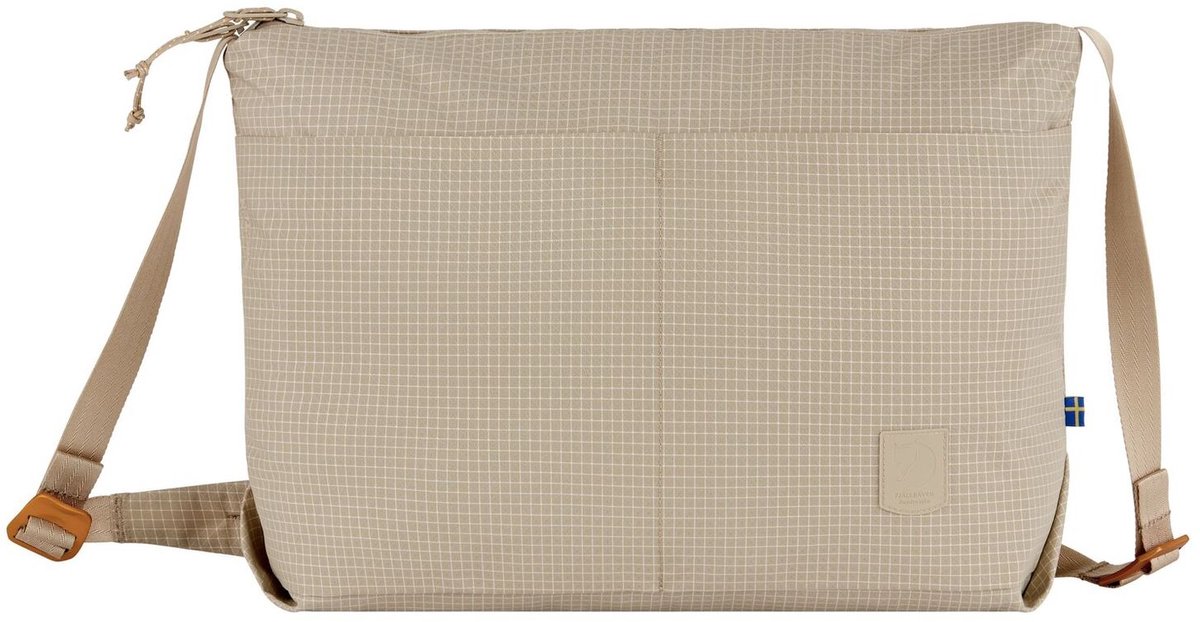Fjällräven schoudertas met laptopvak High Coast Pro Shoulder Bag FOSSIL beige