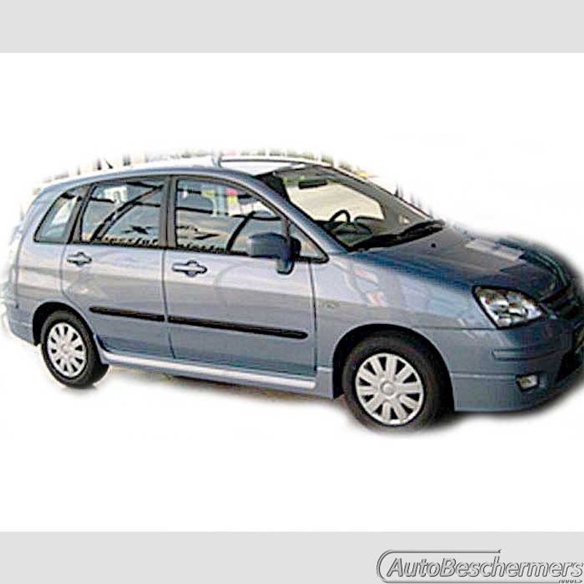 Stootlijsten set zwart voor Suzuki Liana 04.2001-12.2006. De stootstrips zijn zelfklevend. Set a 4 stuks (#0001)
