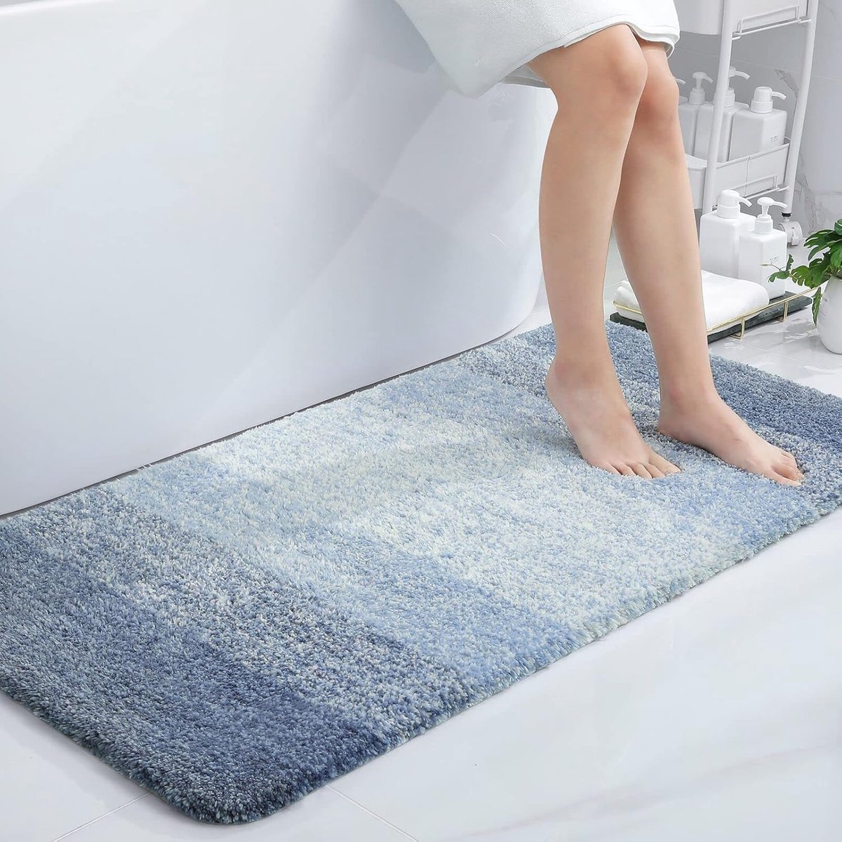 Zacht badkamertapijt, 60 x 120 cm, antislip, wasbaar, badmat, hoogpolig, badmat, microvezel, absorberend, douchemat, blauw