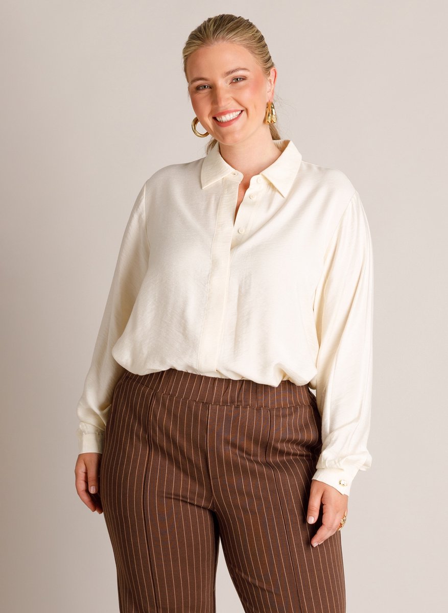 YEST CURVE Judit Essential Blouses - Beige Cream - maat 3(52)