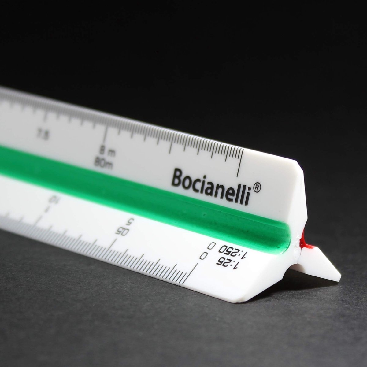 Omgoods - Driehoekige Meetlat 30 cm - Plastic Meetlat met Meerdere Schalen