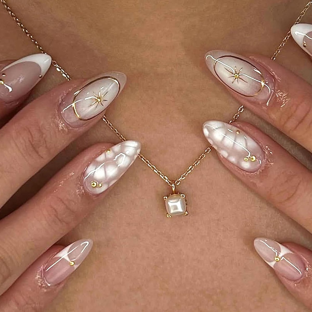 24 stuks amandelvormige press-on nagels, medium, wit kleurverloop, om op te plakken, gouden sterren, glanzende kunstnagels om op te plakken, elegante ballerina acryl vingernagels, kunstnagels