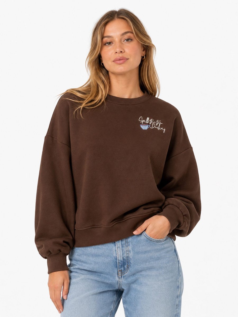 Sweater spill the sea