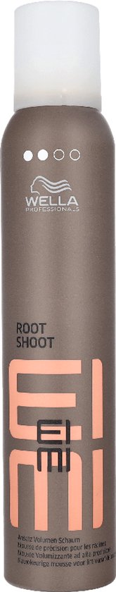 Wella EIMI Root Shoot, volumiserende mousse met koraalkleurige letters.