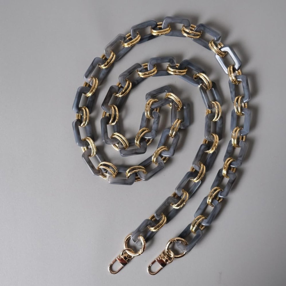 Dailygoods- Tasketting 120 cm - Vervangende Ketting - Acryl - Handtas Accessoire - Karabijnhaak - Duurzaam Materiaal - Tasriem
