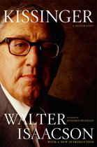 Couverture du livre avec un portrait de Henry Kissinger, texte "Kissinger A Biography Walter Isaacson".