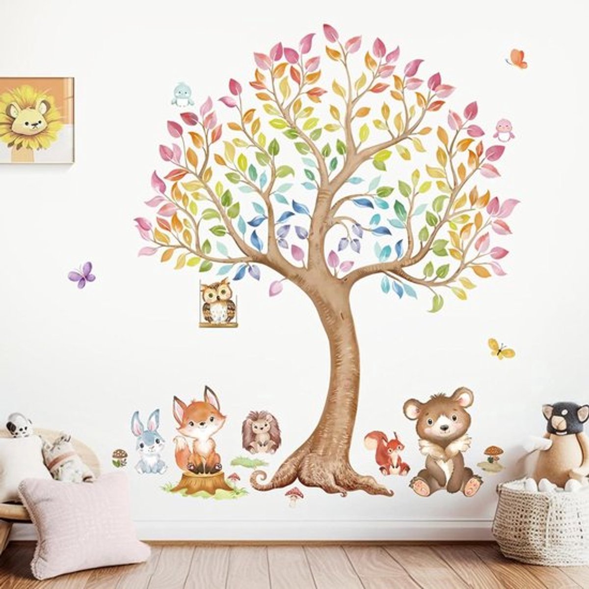 Muursticker kinderkamer boom grote dieren - Bosdieren - Schattige decoratie - Vos uil eekhoorntje - Wanddecoratie - Geschikt voor babykamer kinderkamer - Groen bosdieren thema - Muursticker wanddecoratie voor slaapkamer met dieren.