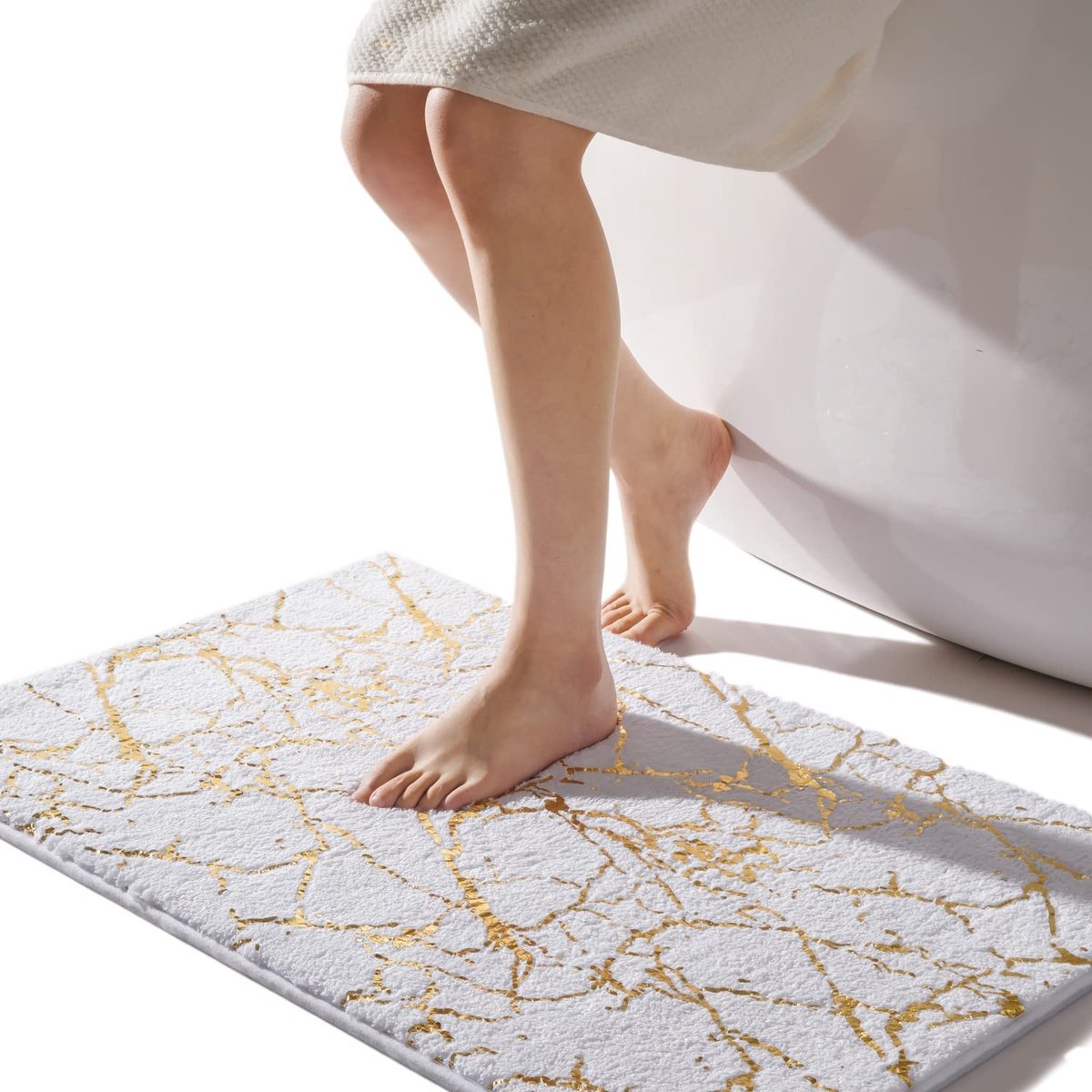 Omgoods - Luxe Antislip Badmat met Gouden Strepen, 50 x 80 cm