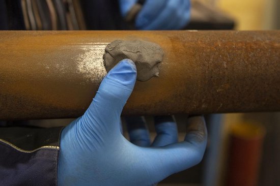 Reparatielijm Staal - Epoxyhars Lijm - Metaal Repareren - Snelhardend - 57 g - Grijs — afbeelding 4