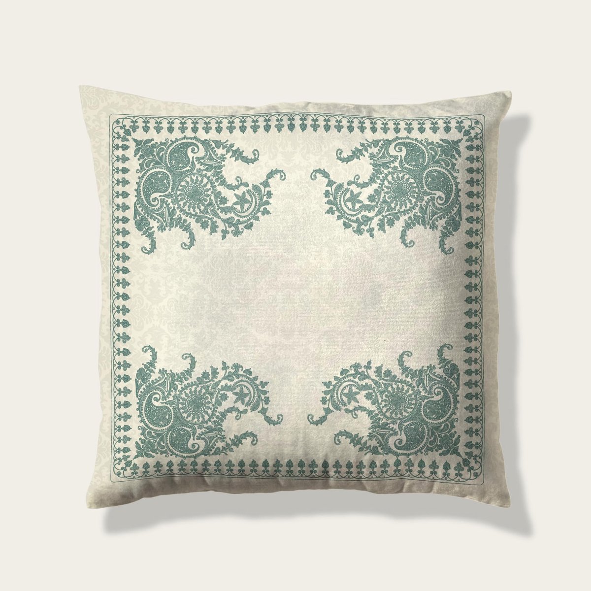Omgoods - Fluwelen Kussenhoes 20 x 20 cm Beige/Turquoise