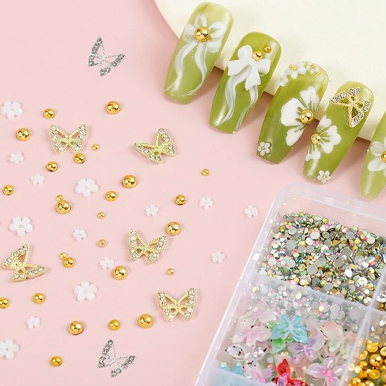 Charms and Gems, Pink Cute Bow Heart 3D Flower Charms for Junk Cases kit, Gold Chunky Butterfly Charms for Nails Design,Nail jewels Diamond Rhinestones, Beads Pearls — afbeelding 4