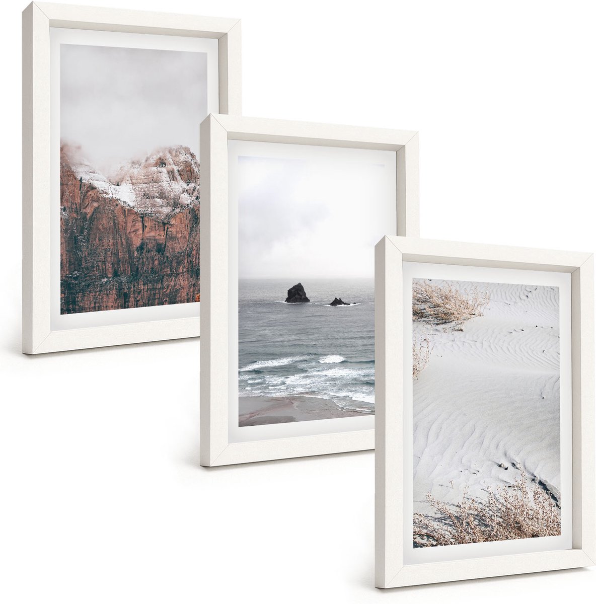 Tulup 3-Delige Schilderij Set - Bergen, wolken, zee en zand in natuurlijke tinten. - 20x30 - Stijlvolle Muurdecoratie - Slaapkamer - Interieur Decoratie