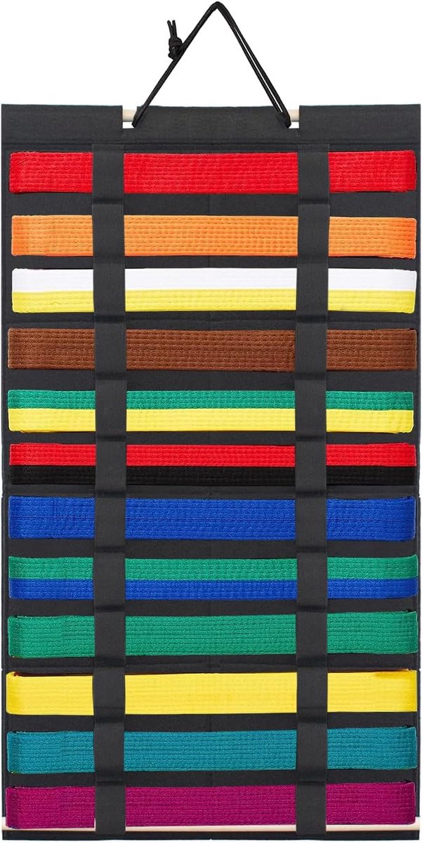 Martial arts belt organizer 61.5 x 34.5 cm - felt materiaal - elegant ontwerp - perfect voor thuis en dojo - ShopVlot