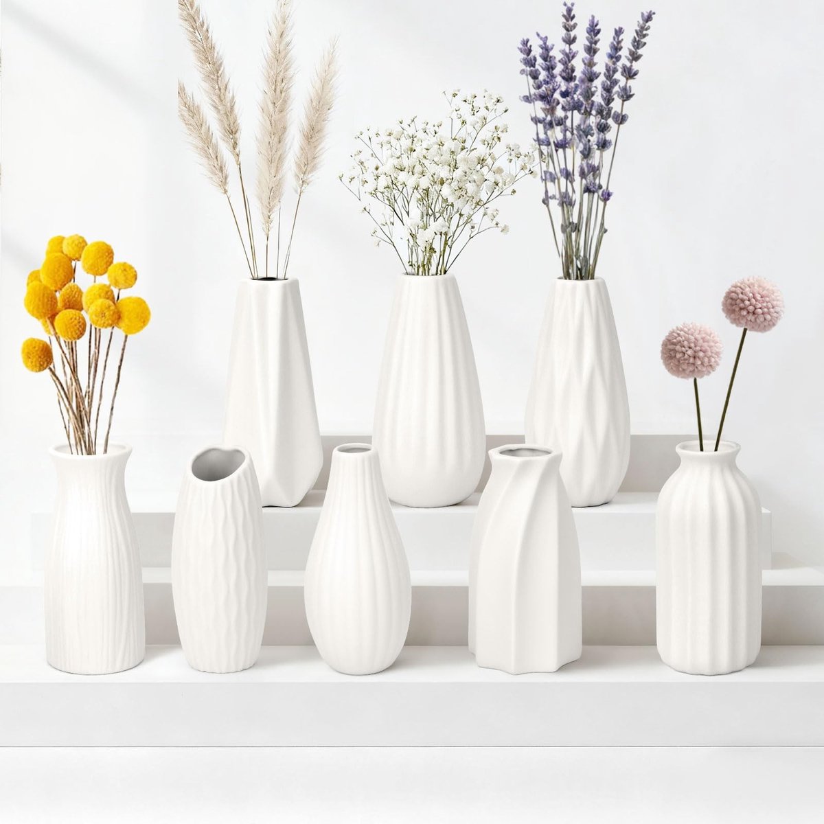 Dailygoods- Bloemenvaas Set van 8 - Kleine Matte Keramische Vazen - 13 cm Hoog - Voor Droogbloemen/Pampasgras - Moderne Boho Decoratie - Unieke Ontwerpen - Decoratievaas