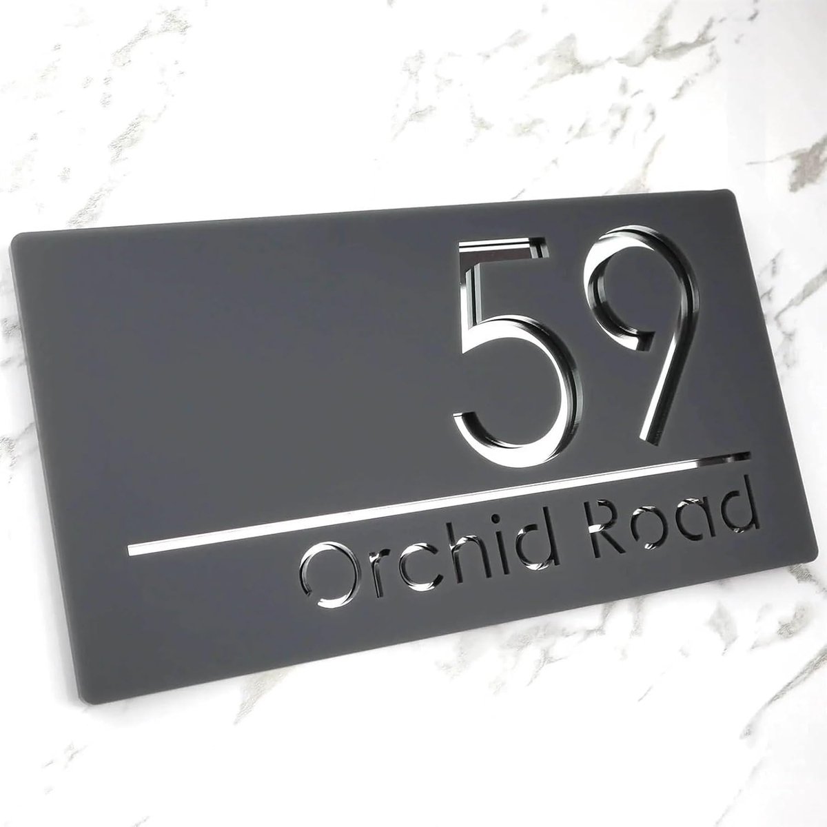 Huisnummerbord Modern - Adresplaat Huis - Huis Herkenbaar Maken - Drijvend 3D Effect - 15-28CM - Grijs Zilver