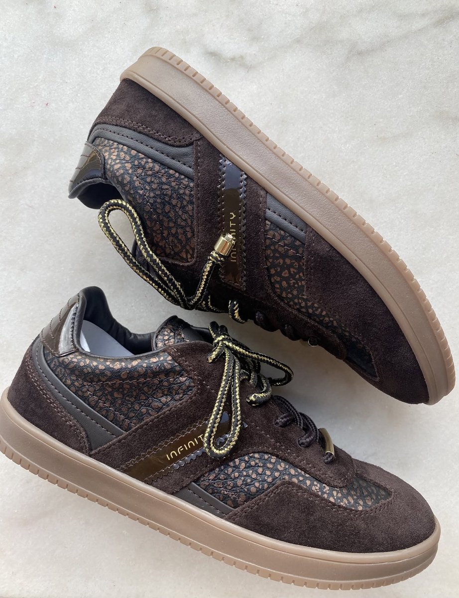 Hip sneaker leopard maat 37