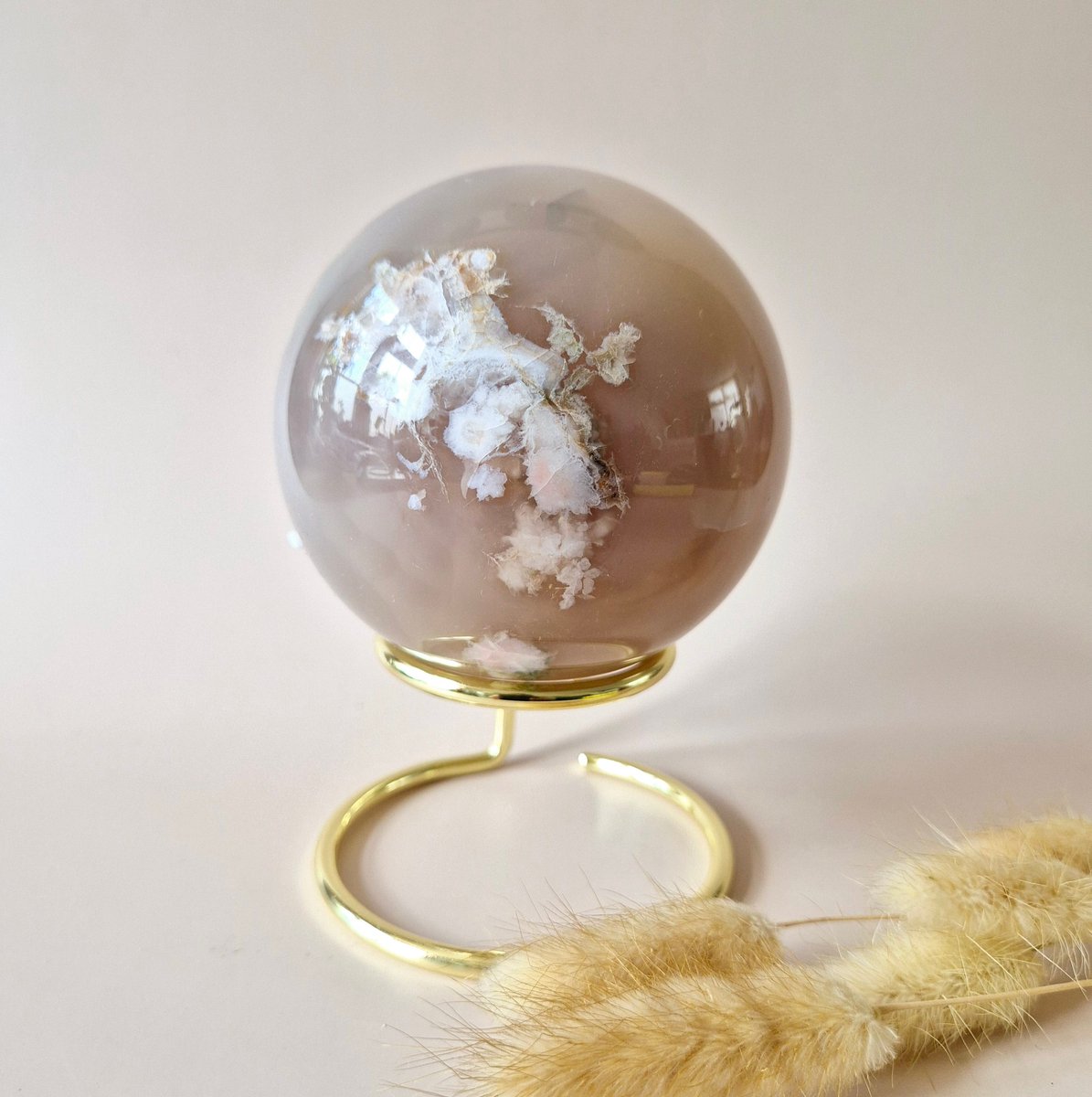 Kristallen Edelsteen Druzy Roze Amethist bol op Standaard (100mm 1180gram)