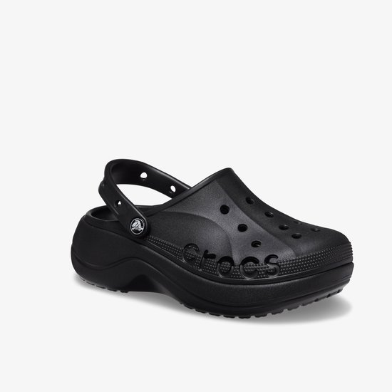 Zwarte Crocs Baya Platform Clog met draaibare hielband en verhoogde zool.