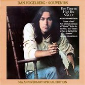 Dan Fogelberg Souvenirs 50th Anniversary Special Edition SACD hoes. Met Dan Fogelberg die een veer vasthoudt.