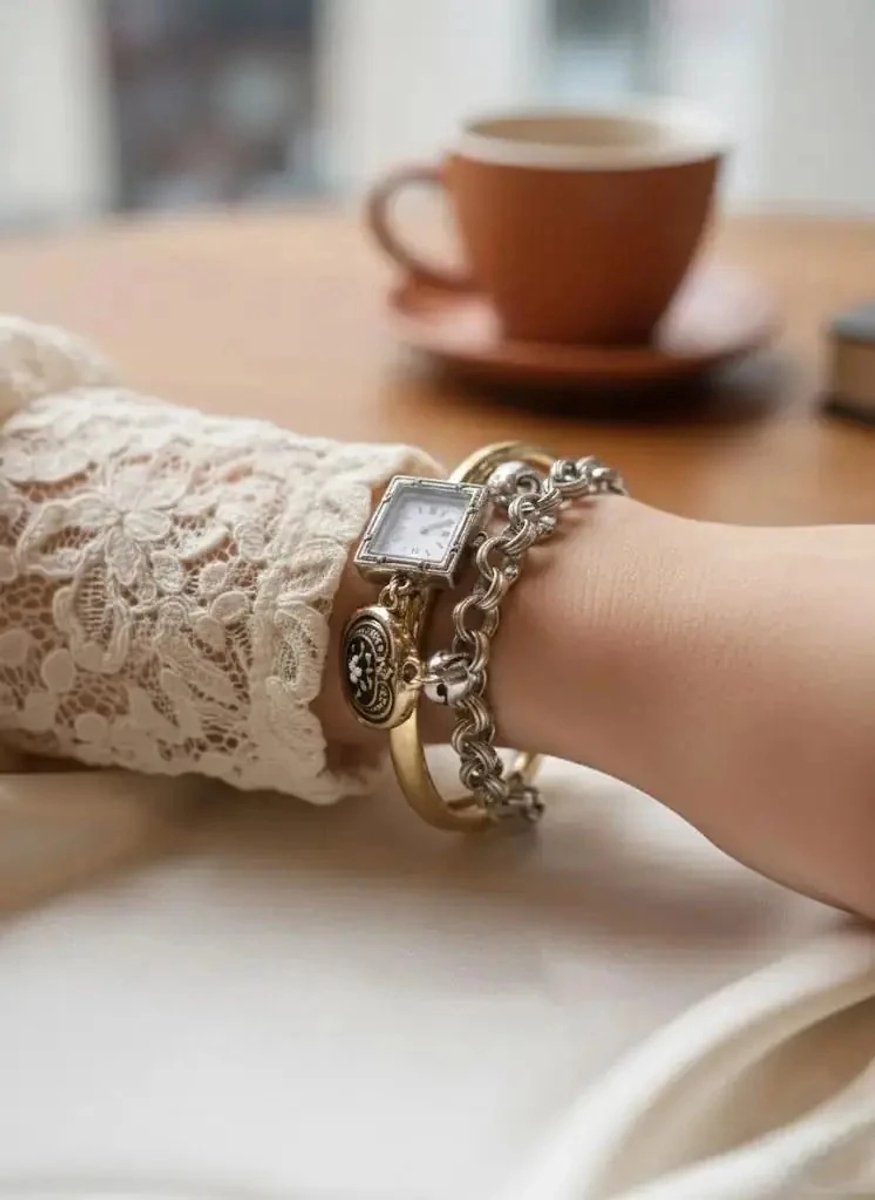Dorvina Armband - Goud en Zilverkleurig Dames Armband - Verkleurt Niet - Stijlvol en Duurzaam Sieraad