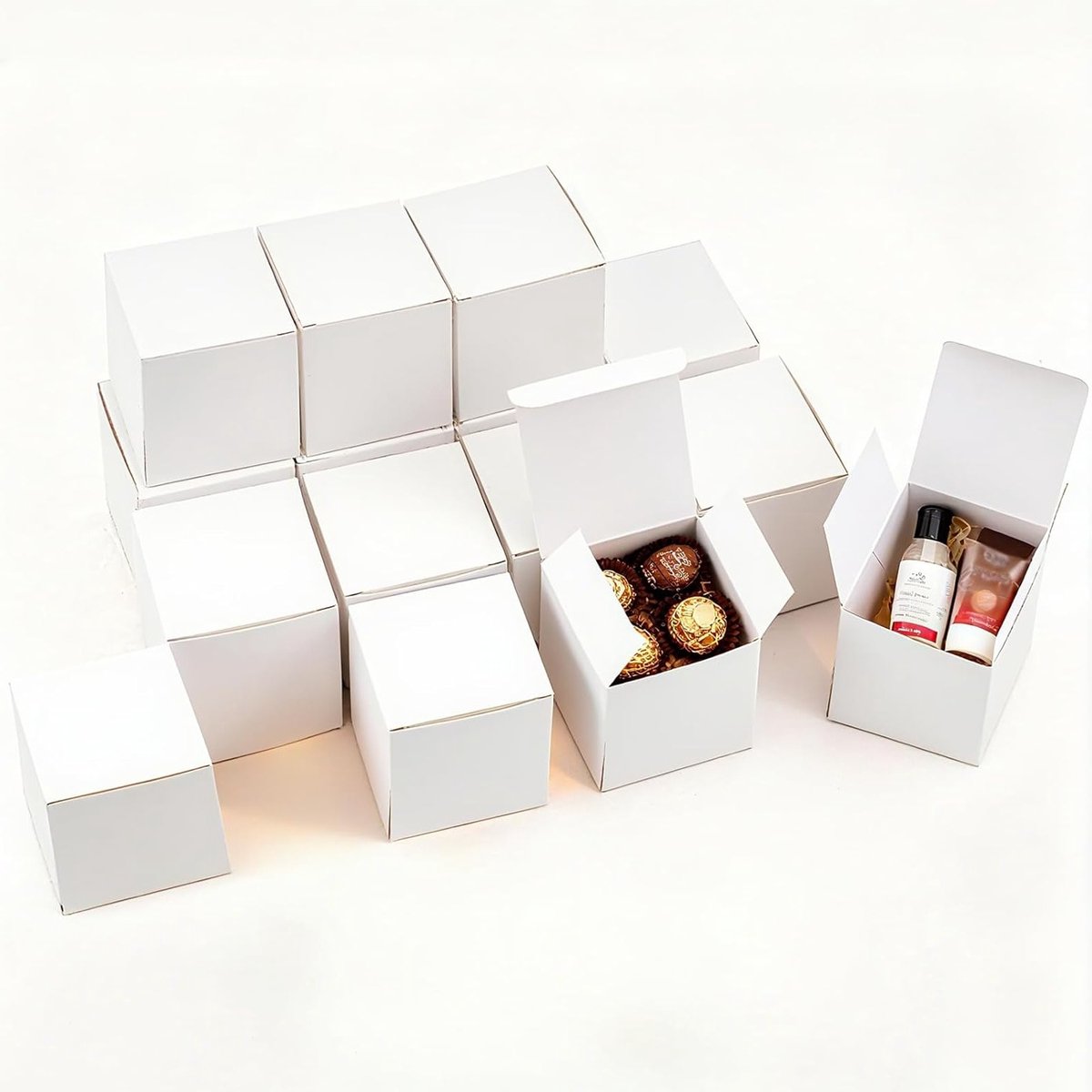 15 Stuks Cadeau Dozen van Kraftpapier, 10 x 10 x 10 cm, Vierkante Dozen met Deksel voor Verjaardag, Bruiloft en Feestjes