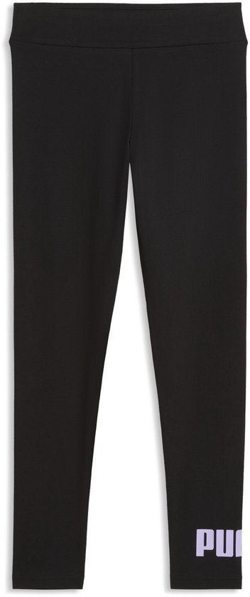Zwarte PUMA legging met paarse PUMA-letters op de kuit.