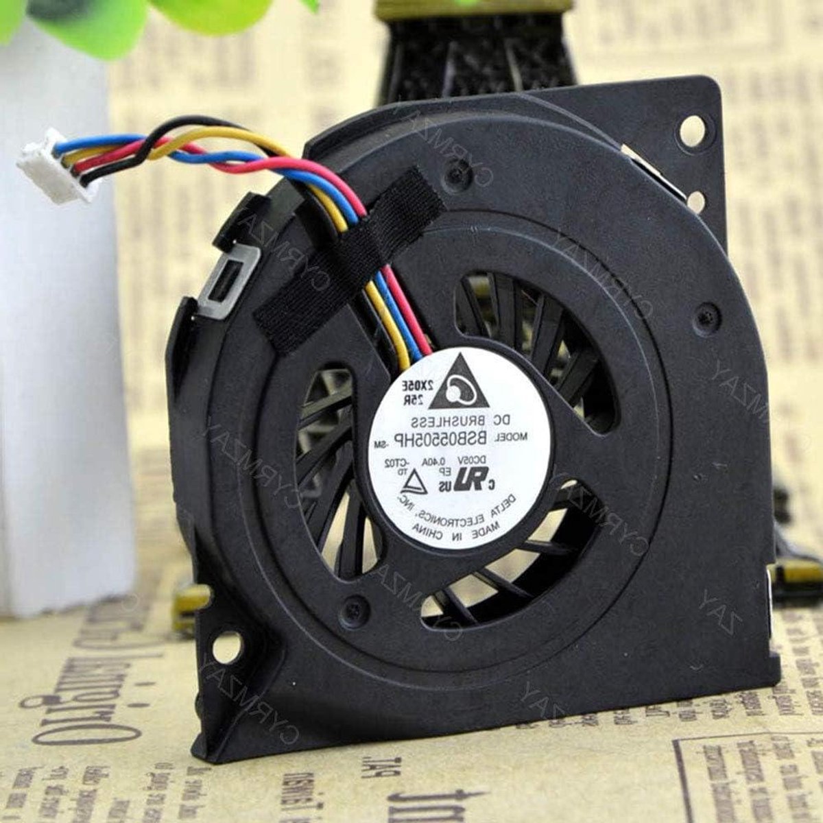 Koelventilator - Ventilator PC - Computer Koelen - 4-Draad Connector - 5V 0.40A - Zwart