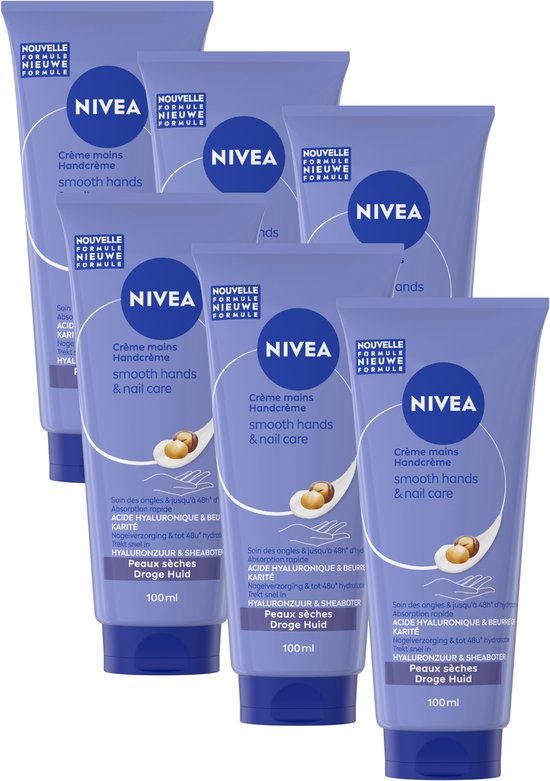 Vijf paarse tubes Nivea handcrème 'smooth hands & nail care' met 'nieuwe formule' logo. Verpakking voor voordeelverpakking.