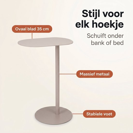 Lichtbruin, ovaal metalen bijzettafeltje met stabiele ronde voet, past onder een bank of bed.