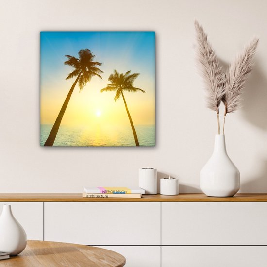 Canvas schilderij 50x50 cm - Wanddecoratie Strand - Zonsondergang - Palmbomen - Muurdecoratie woonkamer - Slaapkamer decoratie - Kamer accessoires - Schilderijen op canvas