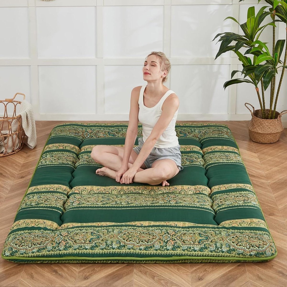 Japanse Vloermatras - Futon Matras Oprolbaar - Kamperen Logeren - Met Draagbare Opbergtas - Queen 15kg - Boheems Groen