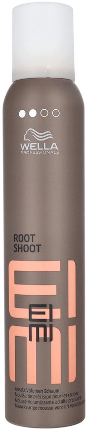 Wella EIMI Root Shoot, volumiserende mousse met koraalkleurige letters.