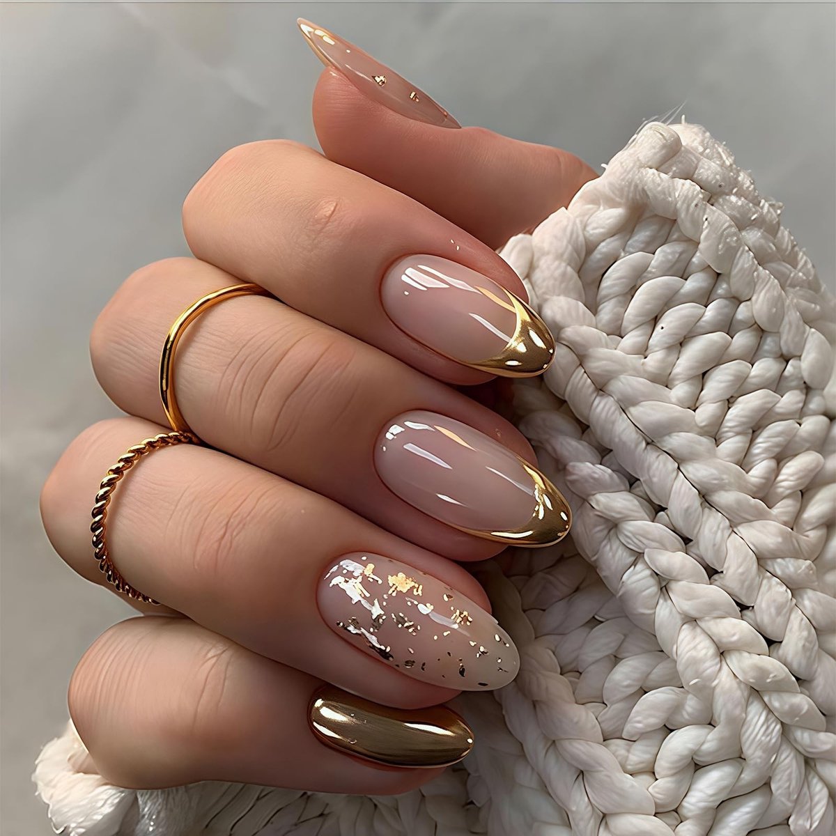 Dailygoods - 24 Stuks Gouden Franse Tip Valse Nagels met Glanzende Afwerking