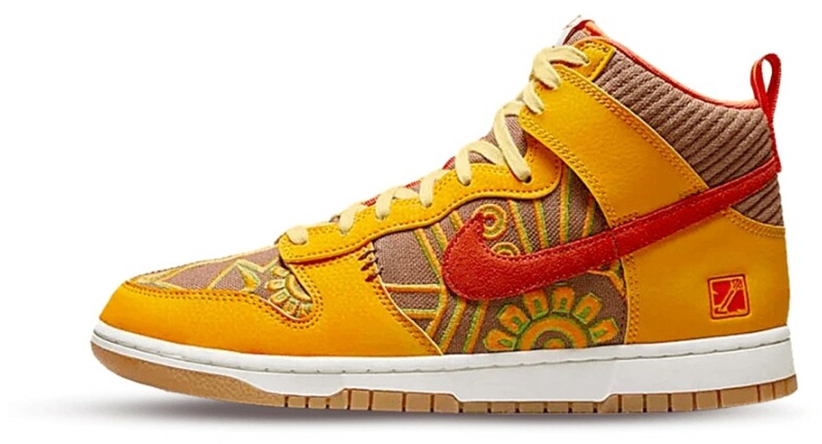 Nike Dunk High PRM Somos Familia Oranje