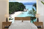 Behang - Fotobehang Groene natuur en witte stranden op het eiland Boracay - Breedte 300 cm x hoogte 300 cm