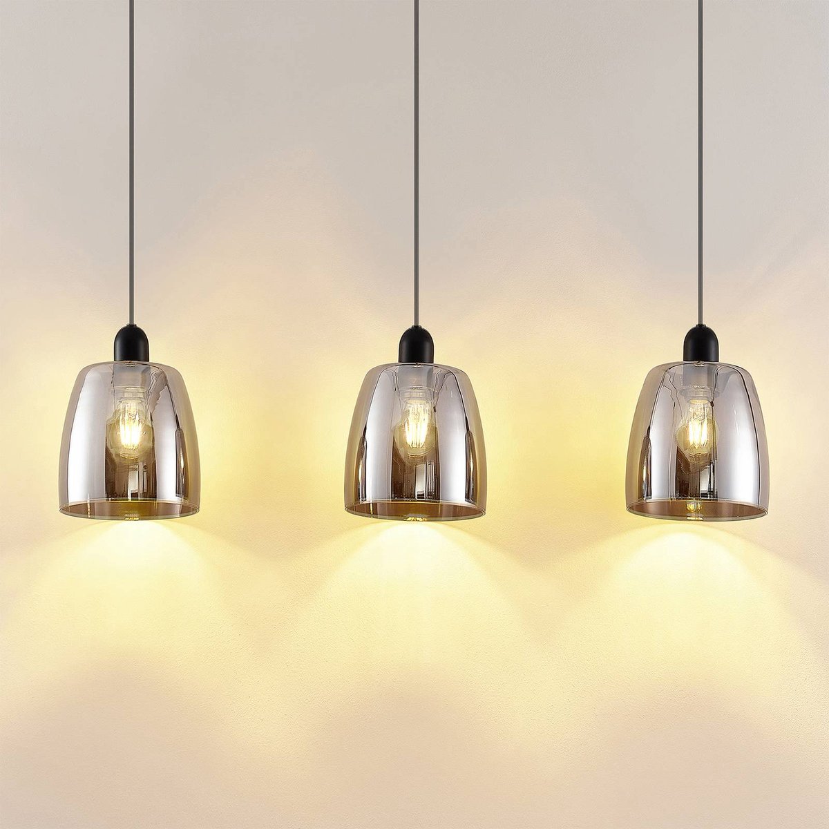 Lindby - hanglamp - 3 lichts - glas, metaal - E27 - rookgrijs, zwart