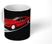 Mok - tekening van een rode muscle auto op een zwarte achtergrond - 350 ML - Beker