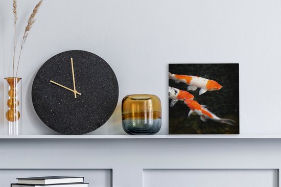 4 Carpes Koï Nageant Dans L'étang Avec Une Peinture à L'huile De